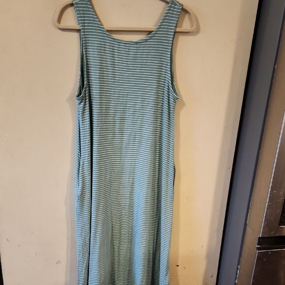 Fresh Produce Green Fitted Sleeveless Tank Top - Picture 5 of 6